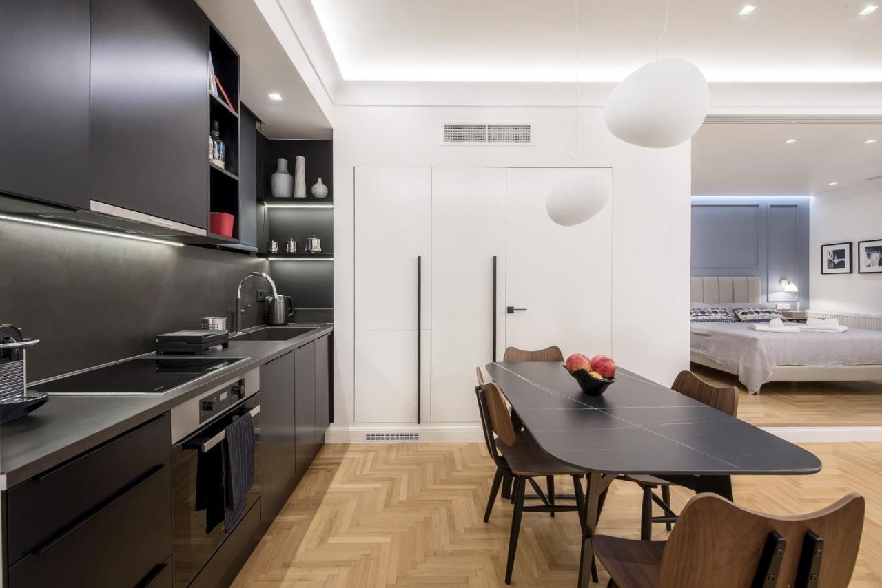Chic Central Athens Apartment At Mavilli Sq. Экстерьер фото