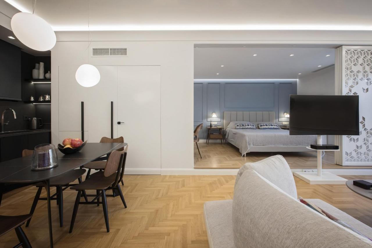 Chic Central Athens Apartment At Mavilli Sq. Экстерьер фото