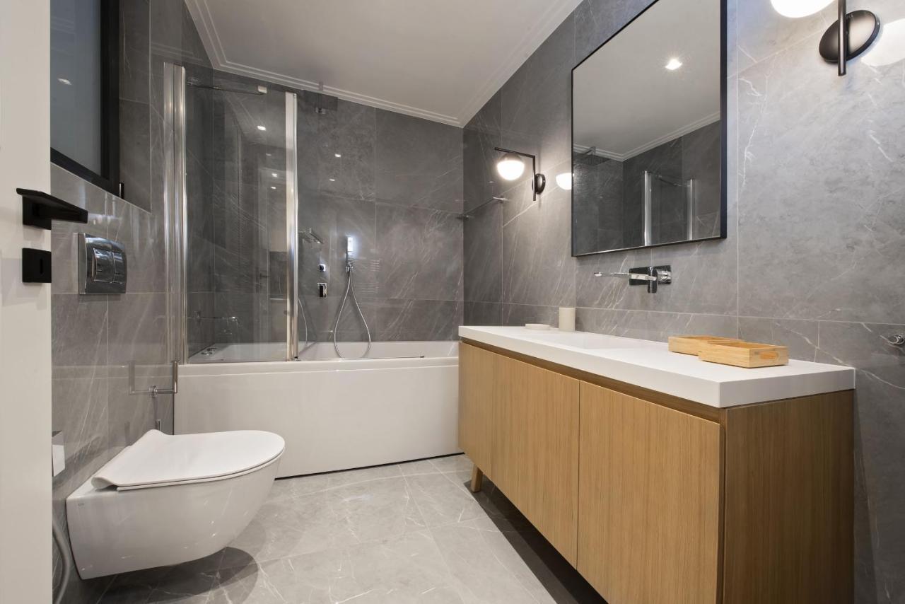 Chic Central Athens Apartment At Mavilli Sq. Экстерьер фото