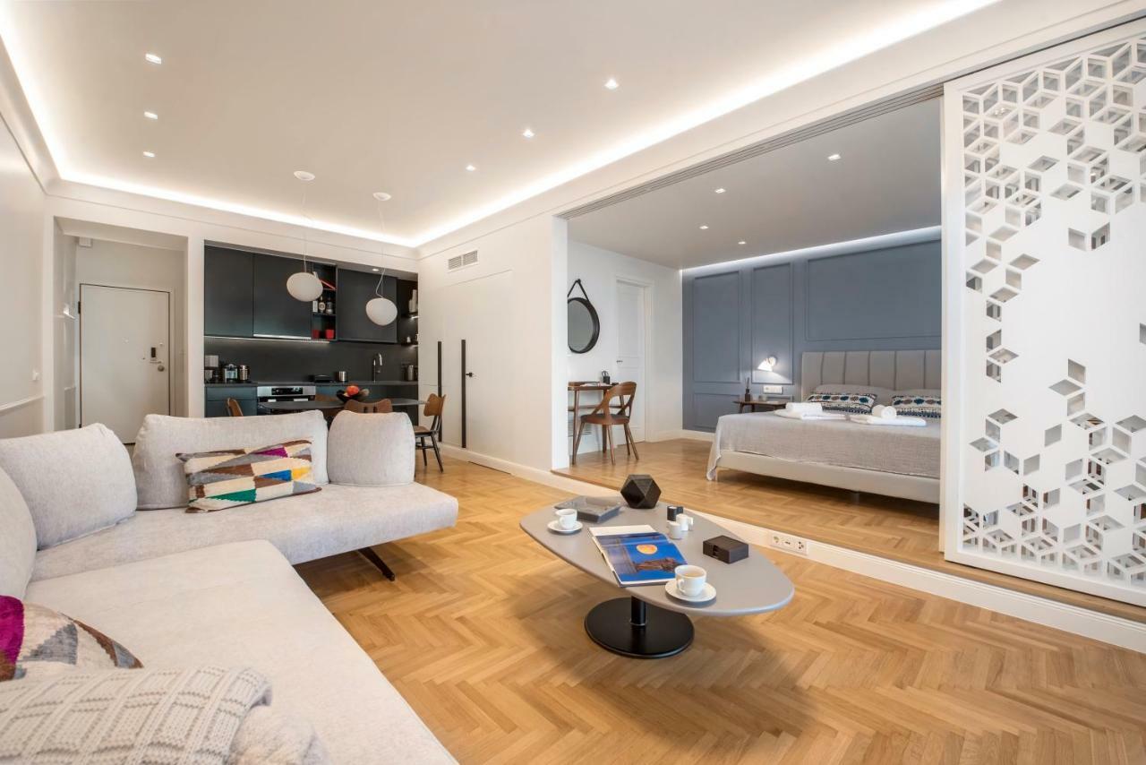 Chic Central Athens Apartment At Mavilli Sq. Экстерьер фото