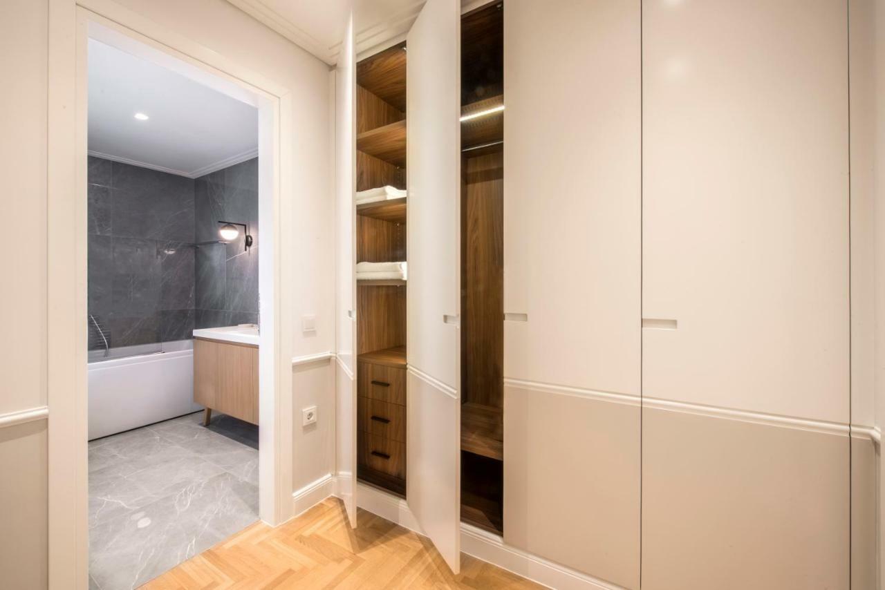 Chic Central Athens Apartment At Mavilli Sq. Экстерьер фото