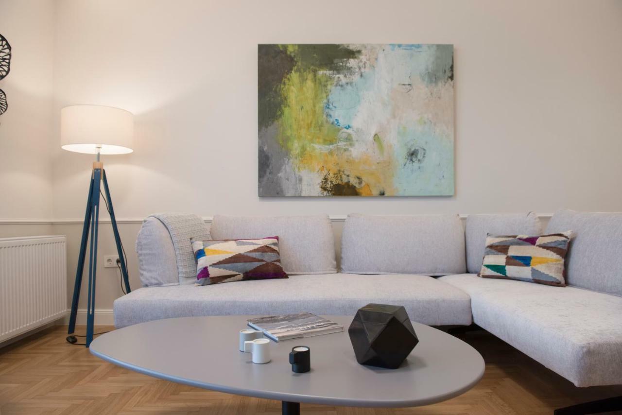 Chic Central Athens Apartment At Mavilli Sq. Экстерьер фото